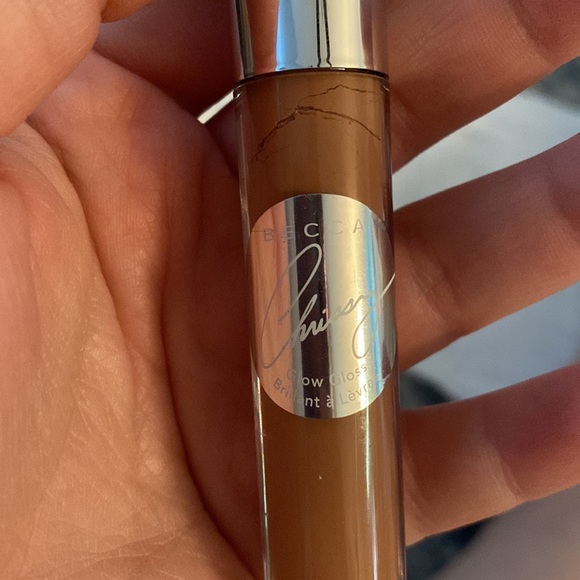 Becca x Chrissy Teigen Glow Gloss - Picture 5 of 5